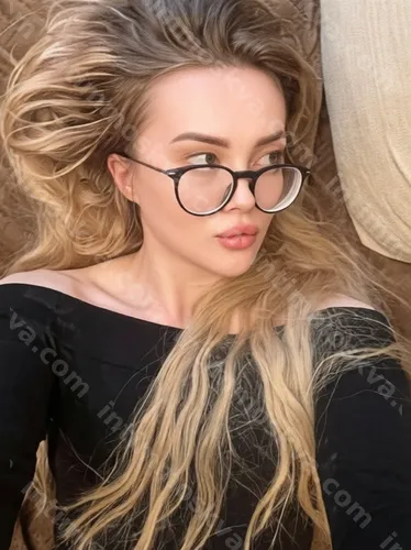 Путана Liza Live, возраст 21 год, блондинка, размер груди второй, метро Кутузовская, район Дорогомилово, цена 10000 руб 1 час, Фото 1, заказ по тел. +7 923 273-55-66, №13554